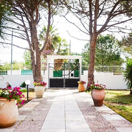 Brezza Marina With Beautiful Garden Guest house Quartu Sant'Elena