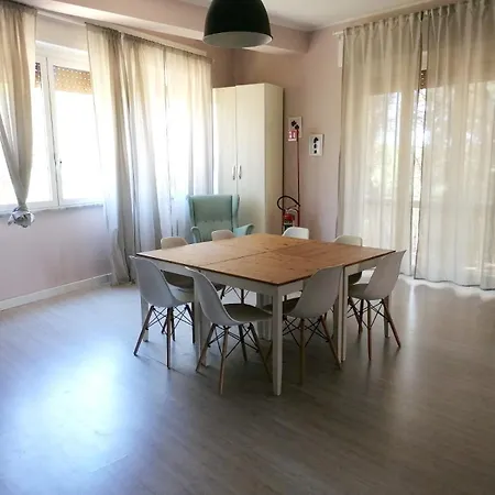 Brezza Marina Piras Maria Cristiana Гостевой дом *