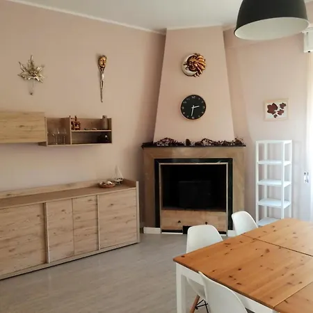 Brezza Marina Piras Maria Cristiana Гостевой дом