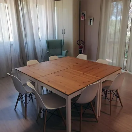 Brezza Marina Piras Maria Cristiana Гостевой дом